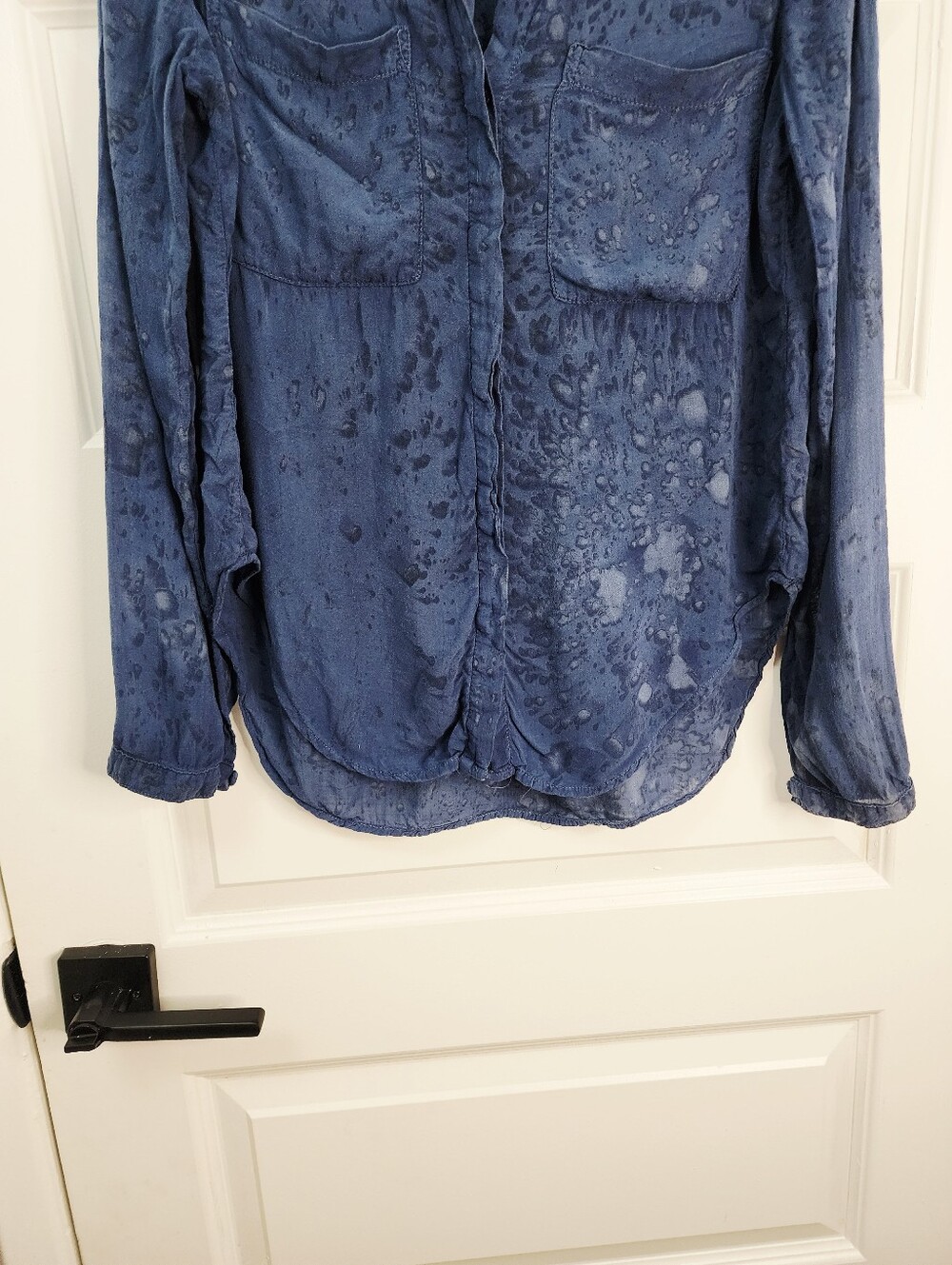 Anthropologie Cloth & Stone Blue Button-Front Long-Sleeve Shirt Size S - Picture 4 of 5